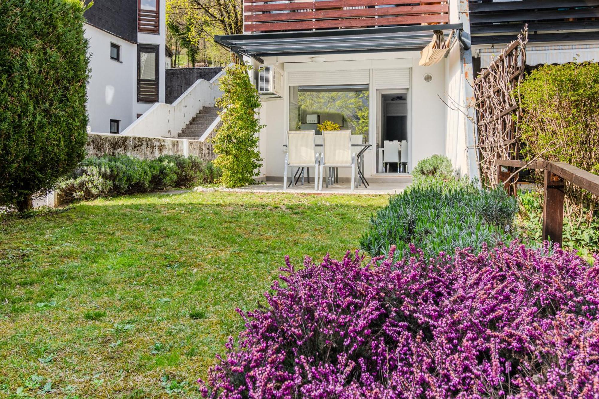 Apartma Mojca
